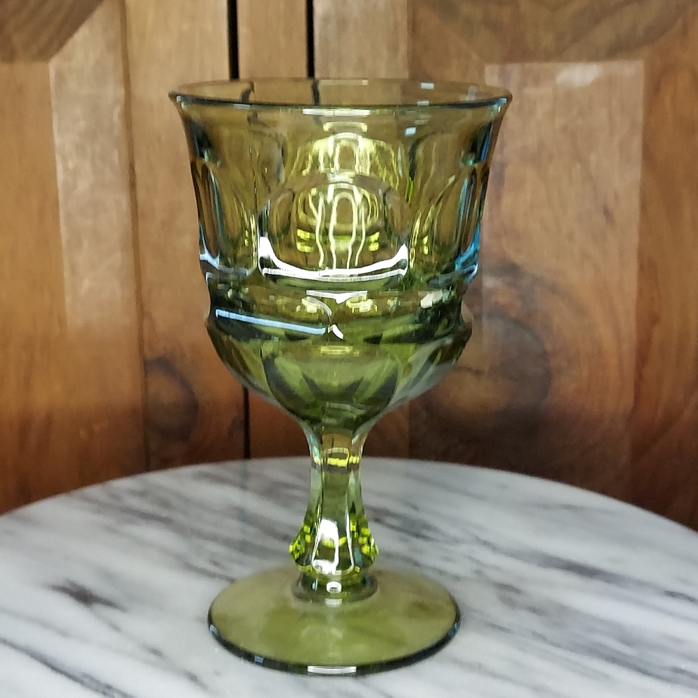 Vintage Green Glass Goblet - Picture 6 of 9